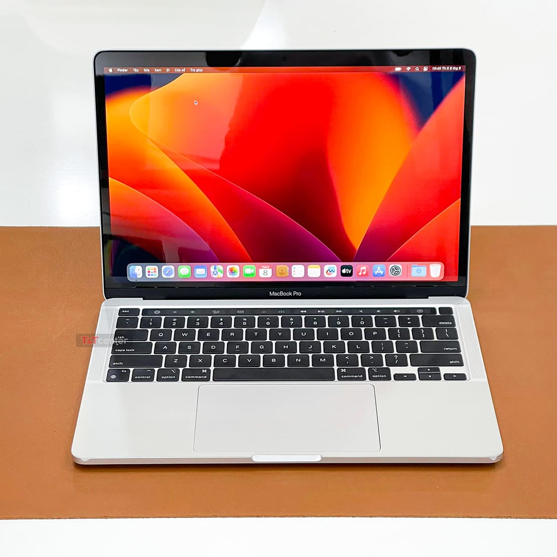Macbook Pro M2 13inch 16GB 256GB chính hãng T&T Center | Giá tốt